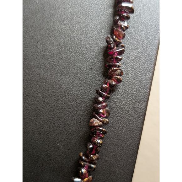 Single Strand Garnet/Amethyst Chip Bead 34" Necklace - Picture 3 of 7